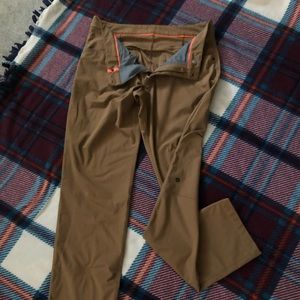 Lululemon men’s pants.